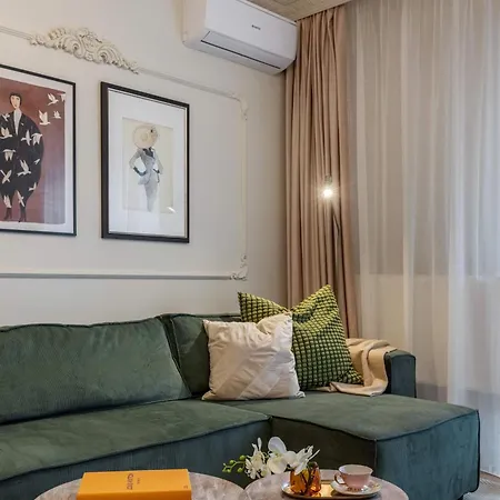 Maison Elysee - An Elegant Apartment In Piata Romana Bucharest Exterior photo