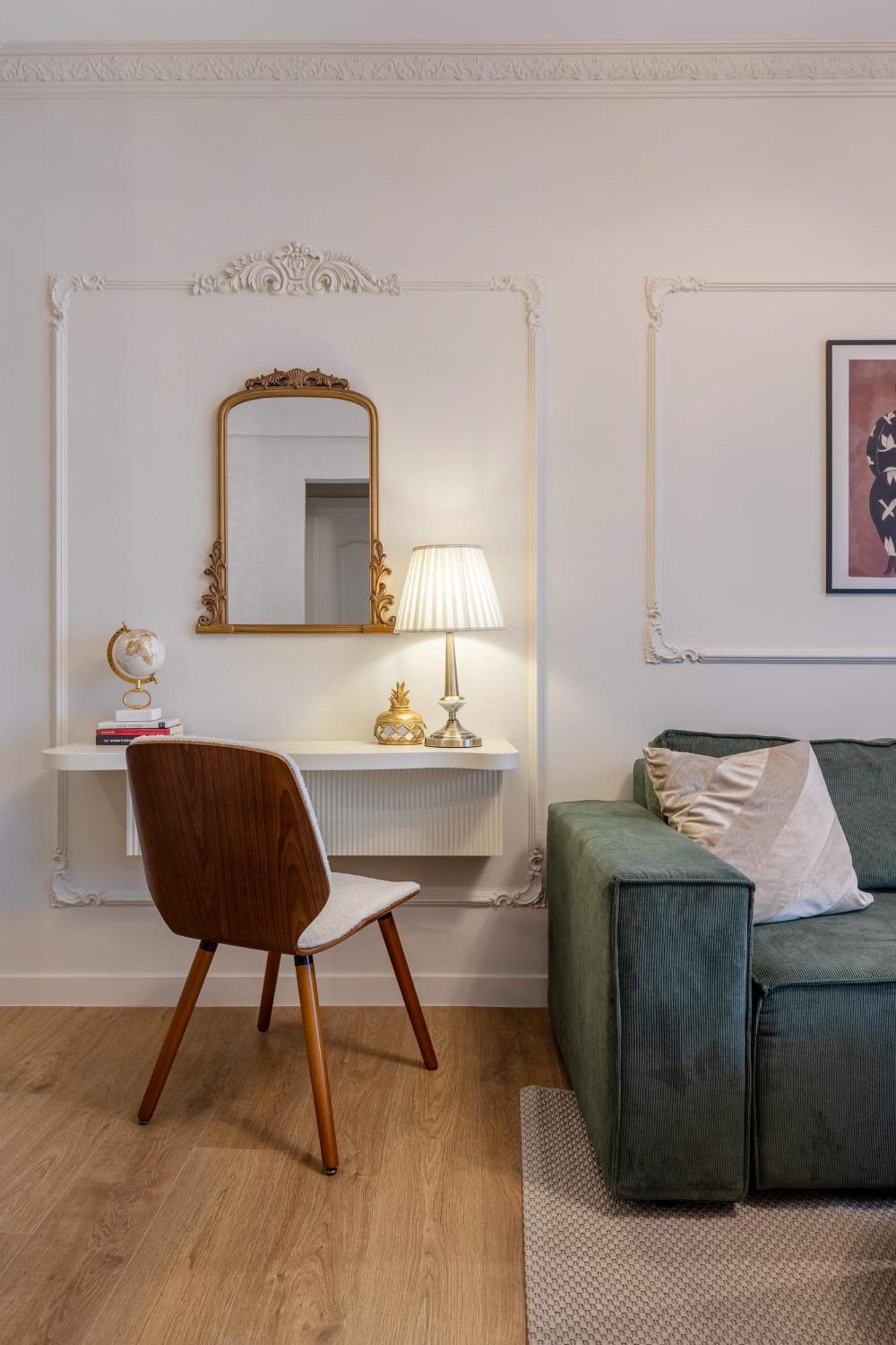 Maison Elysee - An Elegant In Piata Romana Appartamento
